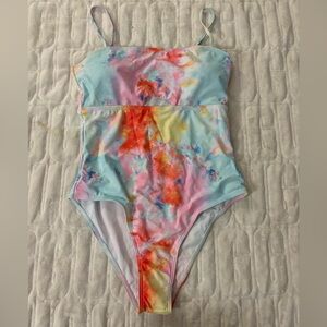 NWOT - Tie Dye Bathing suit with adjustable Straps Women’s Size XL
